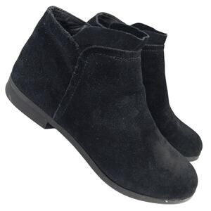 STEVE MADDEN! BLACK GENUINE SUEDE LEATHER LOW HEELED ZIPPER ANKLE BOOTS! SZ 8.5M